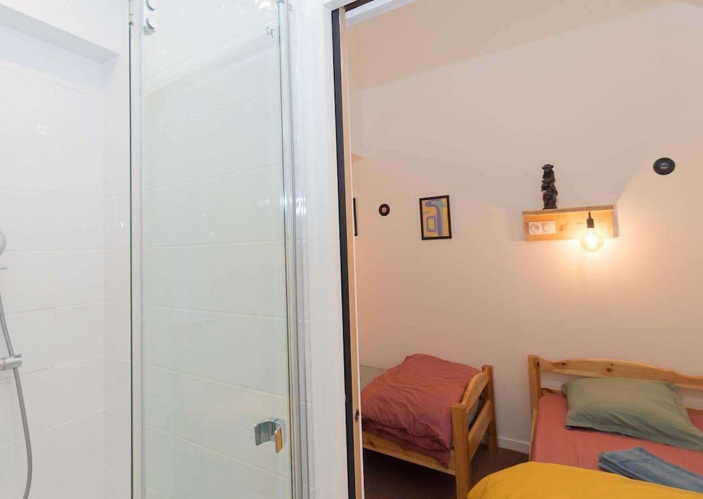 Comfort Suite, Private Bathroom photo 2