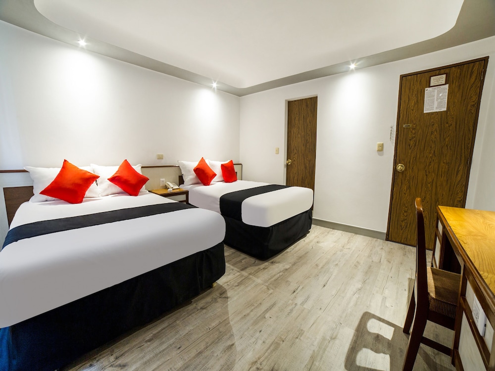 Deluxe Room, 2 Double Beds - Photo 4
