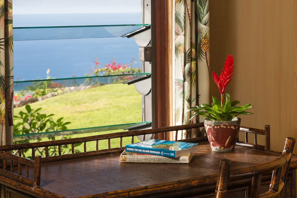 Plumeria Suite photo 2
