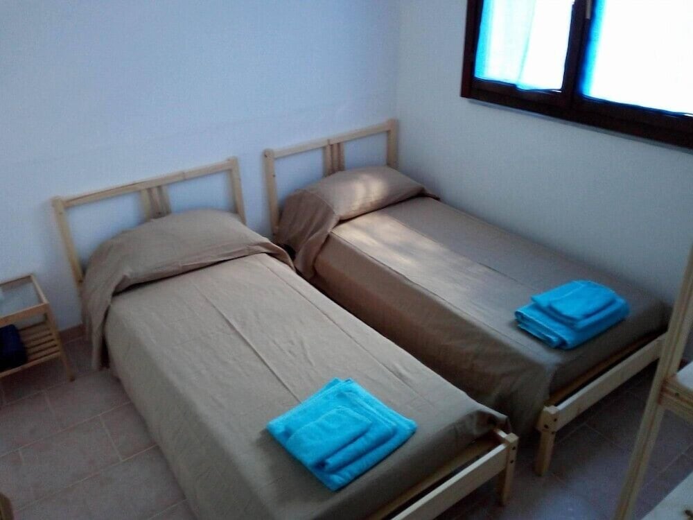 Bungalow, 2 Bedrooms photo 1