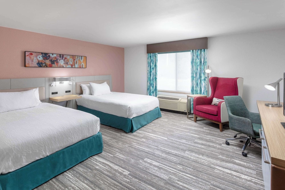 Room, 2 Queen Beds, Accessible, Bathtub (Mobility & Hearing) - Photo 1