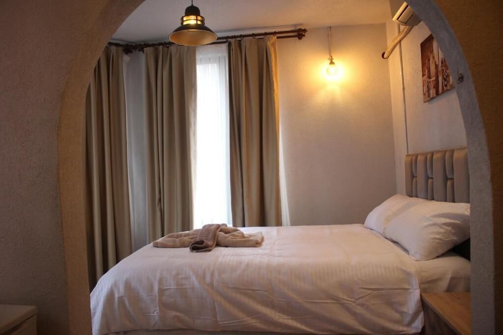 Standard Double Room photo 3