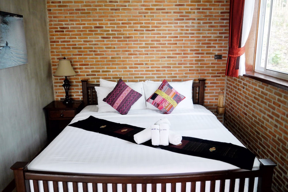 Deluxe Room, River Front photo 1