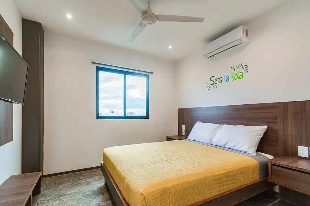 Signature Apartment, City View