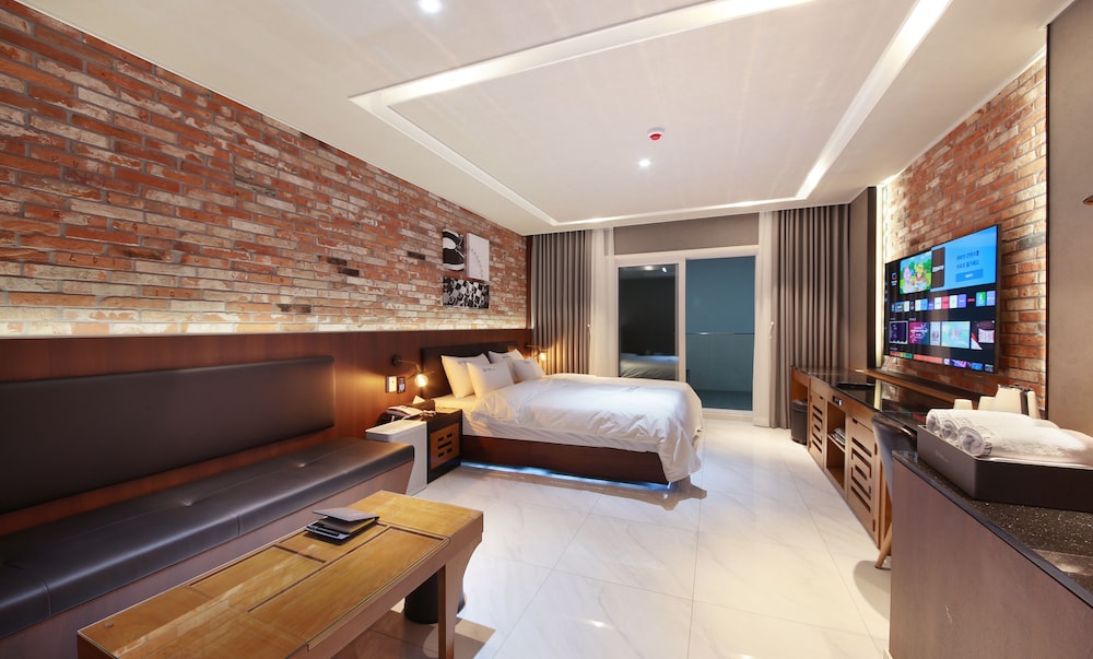 Romantic Suite photo 1