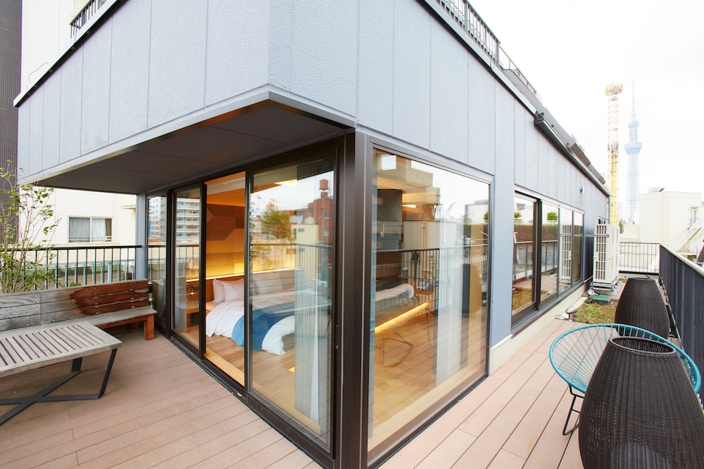 Suite King Deluxe Twin, Non Smoking photo 2