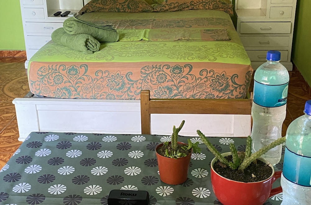Basic Double Room, 1 Double Bed photo 2