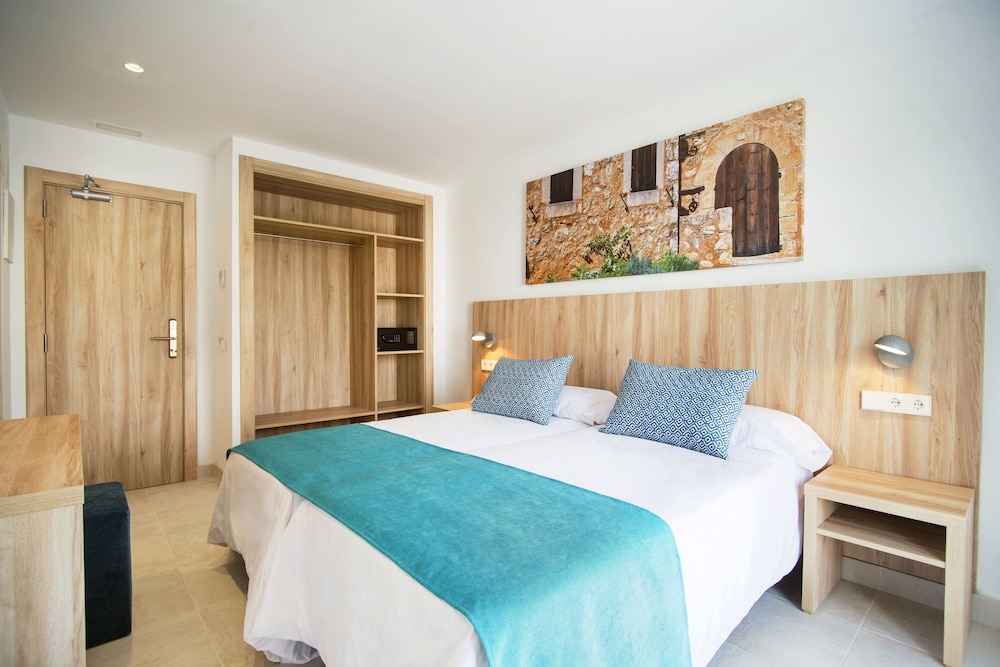 Habitación Doble Estándar con Balcón