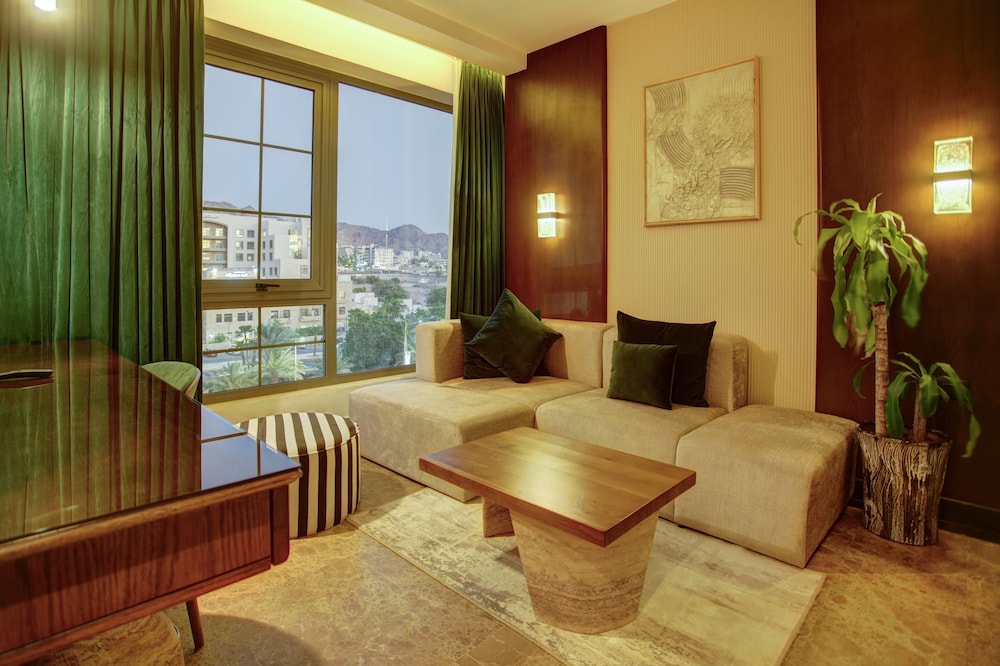 Junior Suite - Photo 10