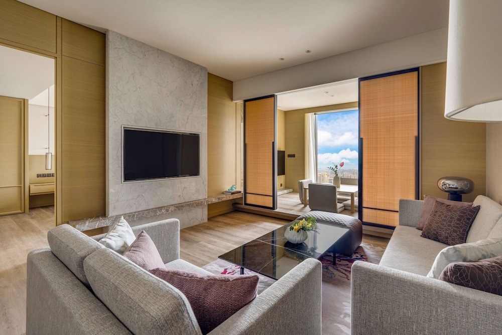 Grand Suite - Photo 1