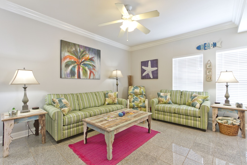 Condo, 1 Bedroom, Kitchen photo 1