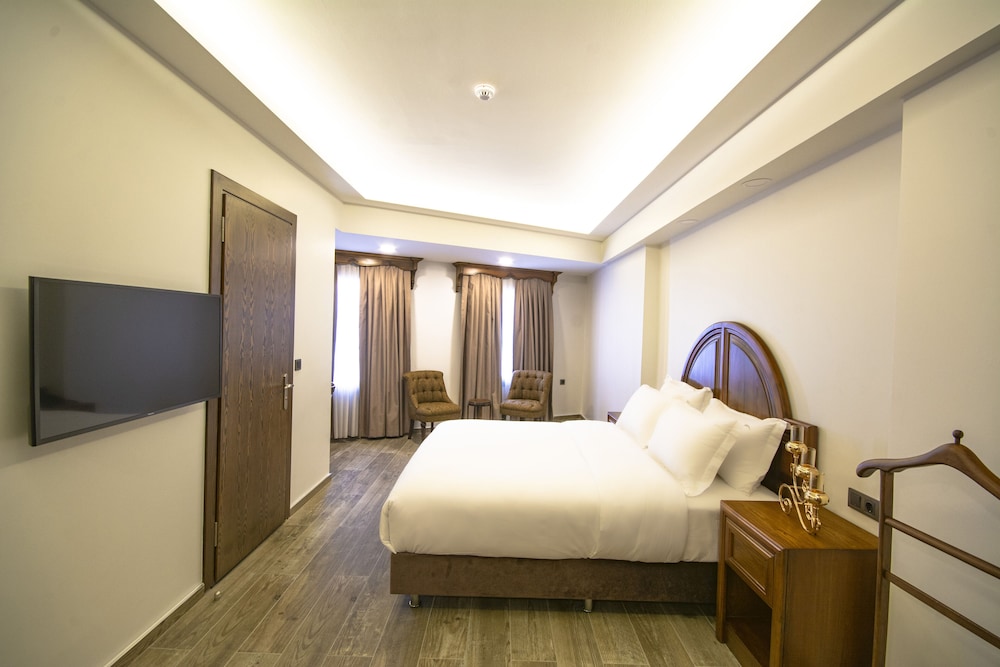 Deluxe Triple Room photo 1