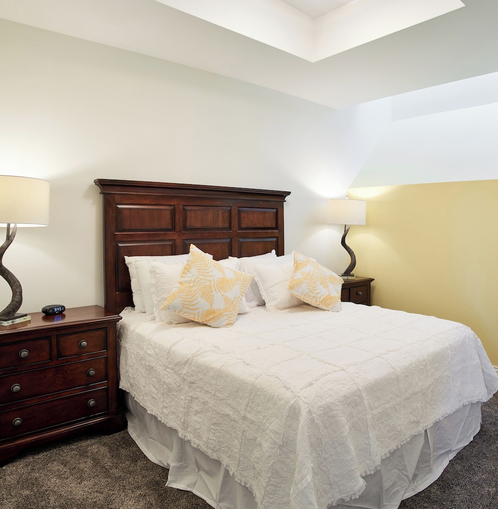 Chardonnay room photo 2
