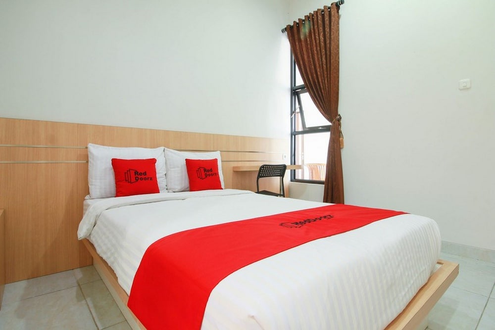 Deluxe Room - Photo 3