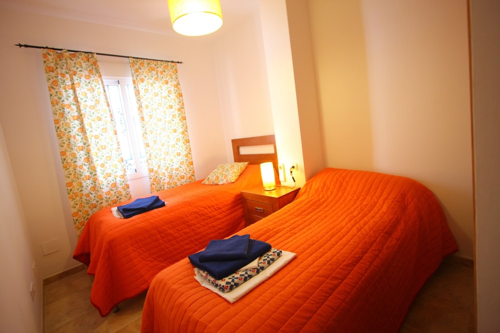 Apartment C photo 2