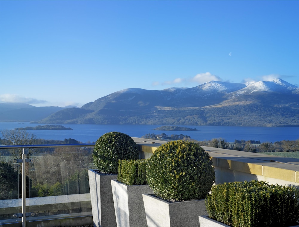 Presidential Penthouse, Lake View, Lakeside thumbnail 5