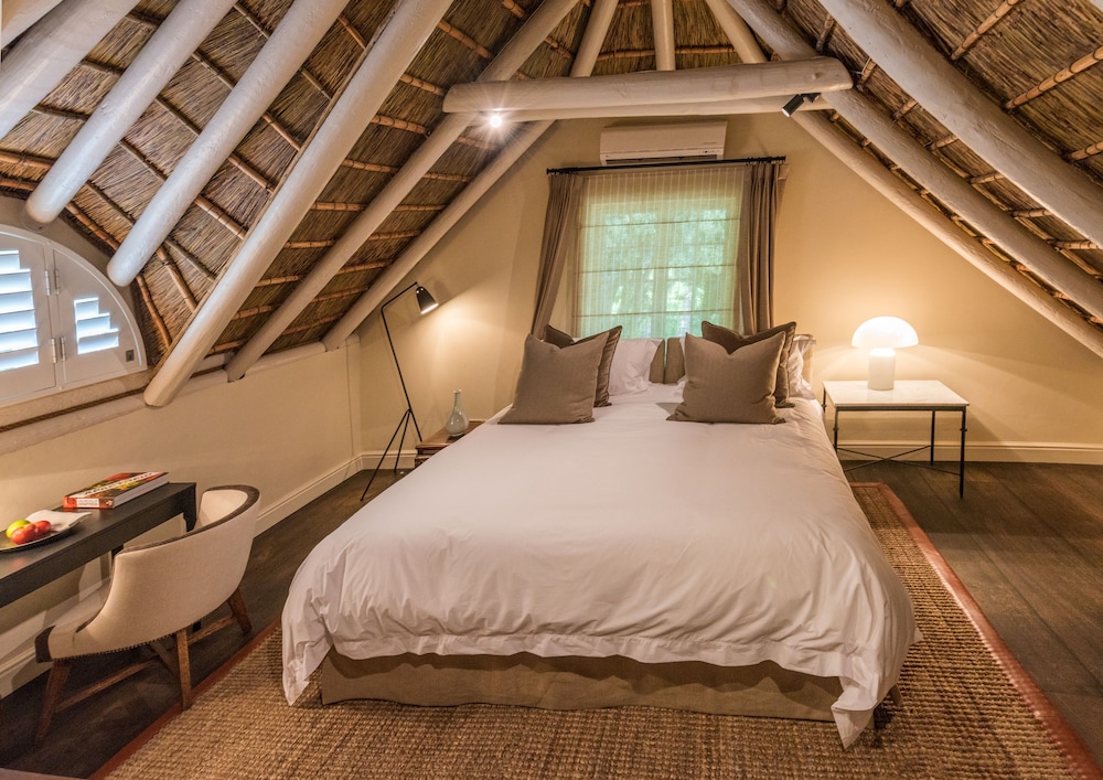 Petite Room – Lodge photo 3