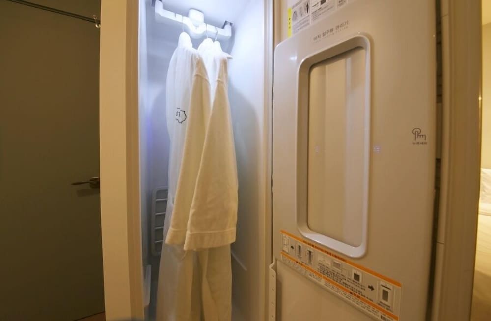 Deluxe Twin Room - Photo 7