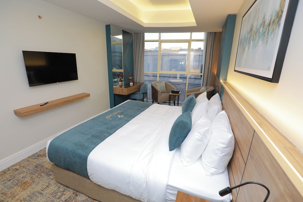 Standard Double Room - Photo 1
