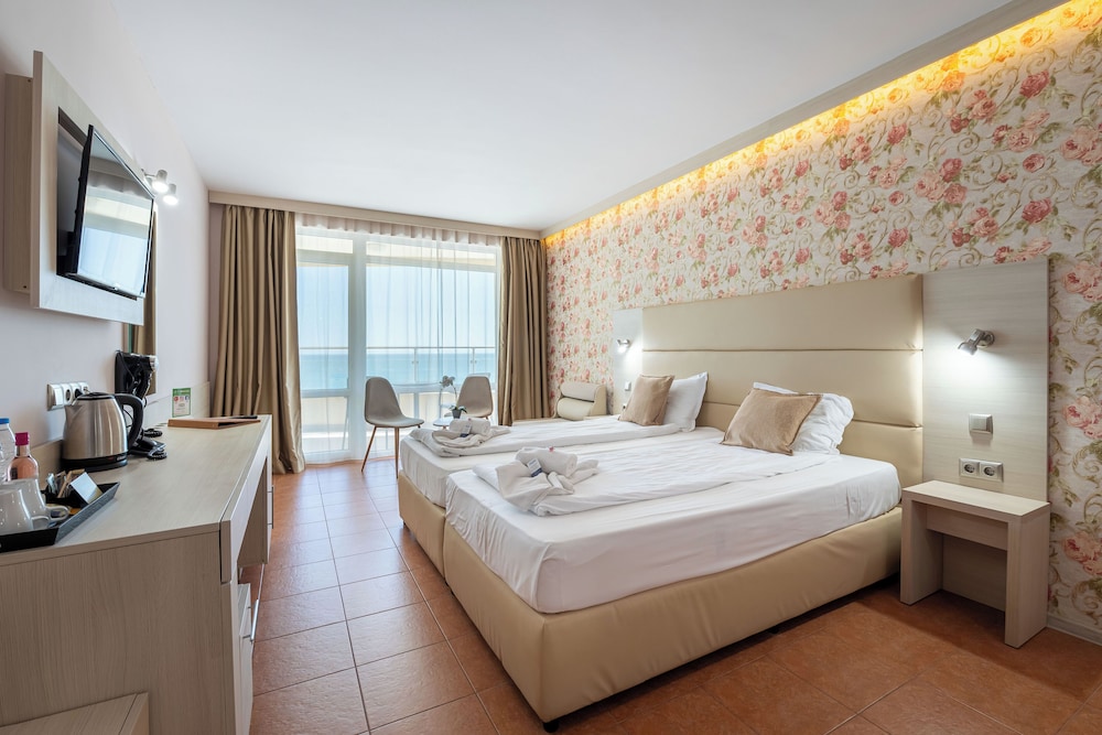 Standard Double Room, Balcony, Sea View