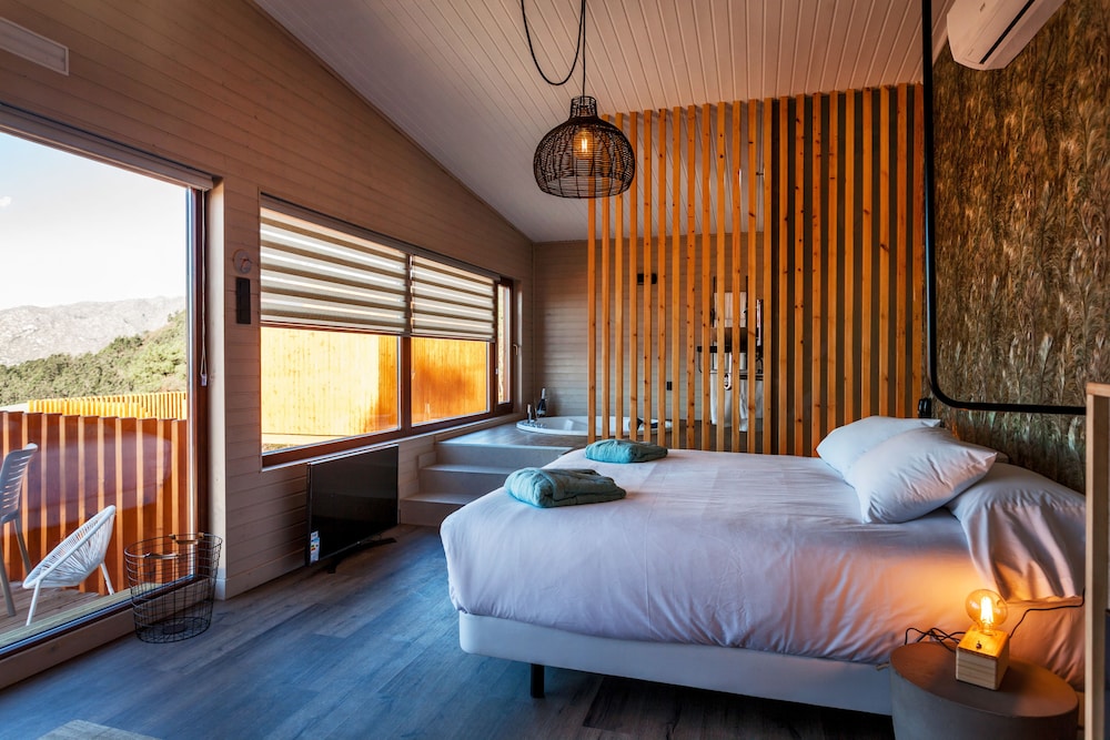 Comfort Suite, 1 King Bed