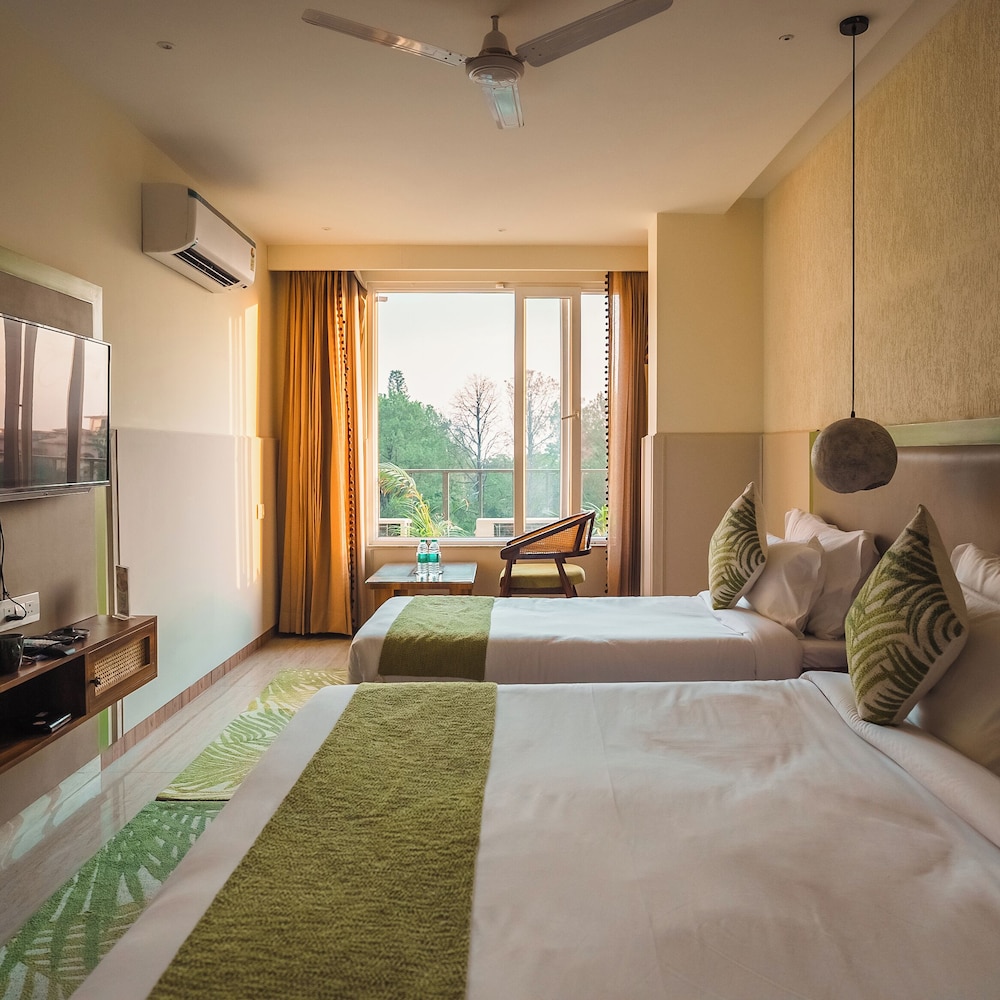 Premium Room - Photo 8
