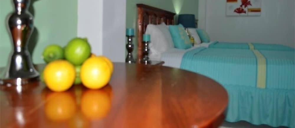 Room, Multiple Beds