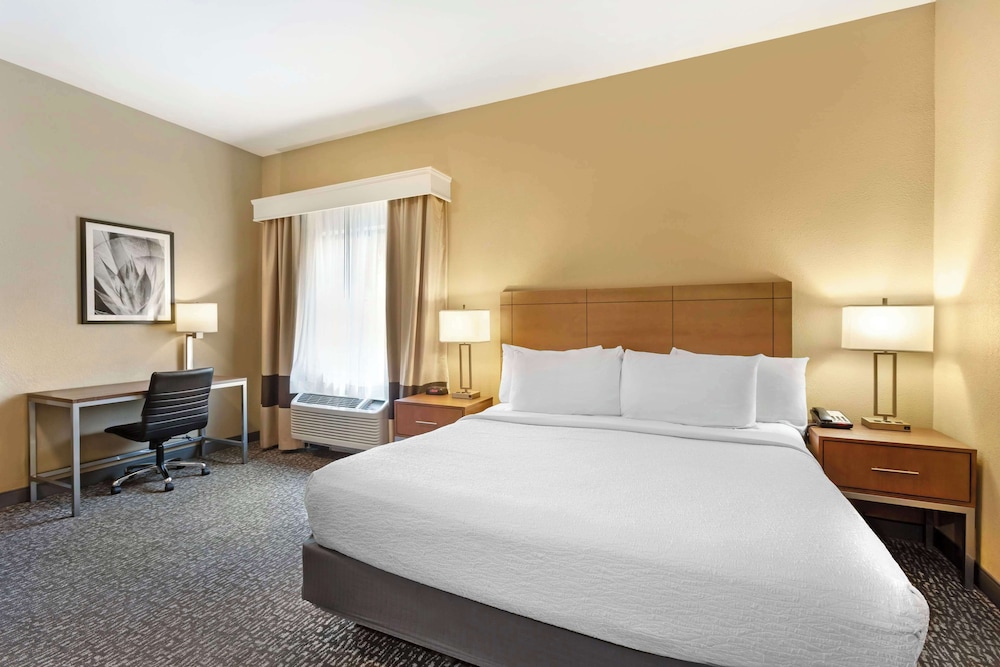 Suite, Multiple Beds, Accessible, Refrigerator & Microwave - Photo 1
