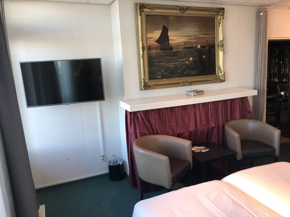 Premium Double or Twin Room, Sea View, Ground Floor photo 3