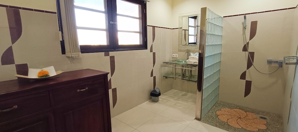 Four Bedroom Private Pool Villa photo 2