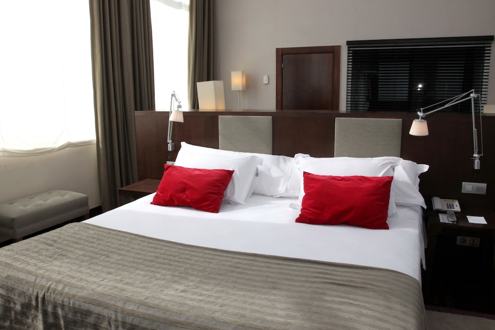 Junior Suite, Ocean View - Photo 2