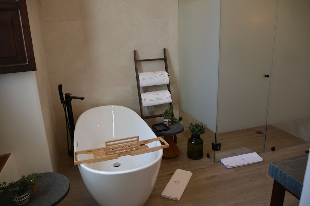 Luxury Double Room photo 3