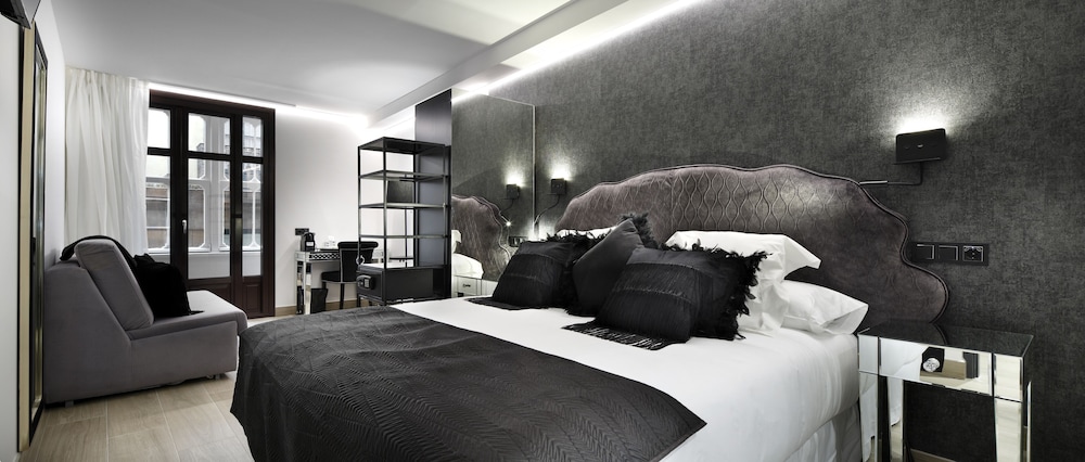 Superior Double Room (Montse)