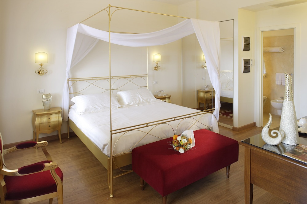 Suite, Terrace