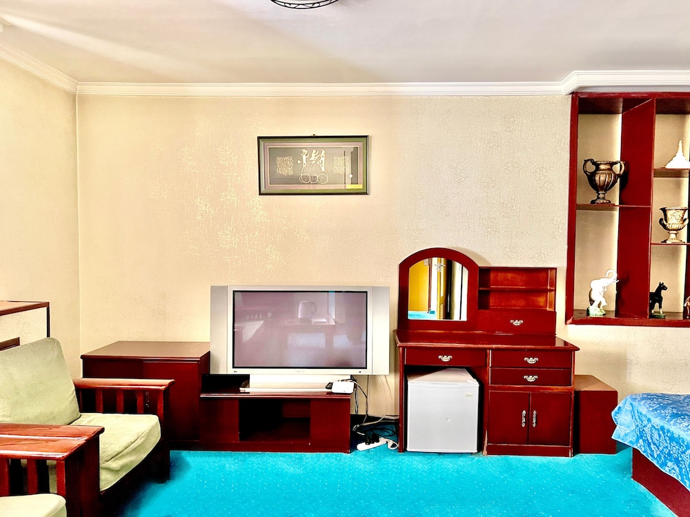 Deluxe Double Room, City View - Photo 3
