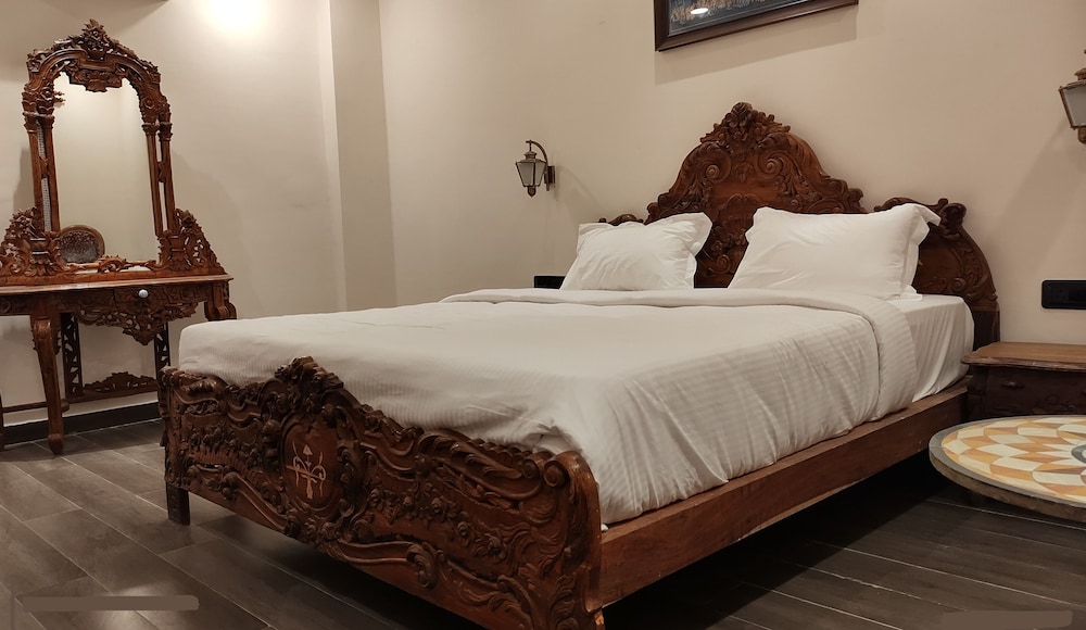 Premier Room - Photo 4