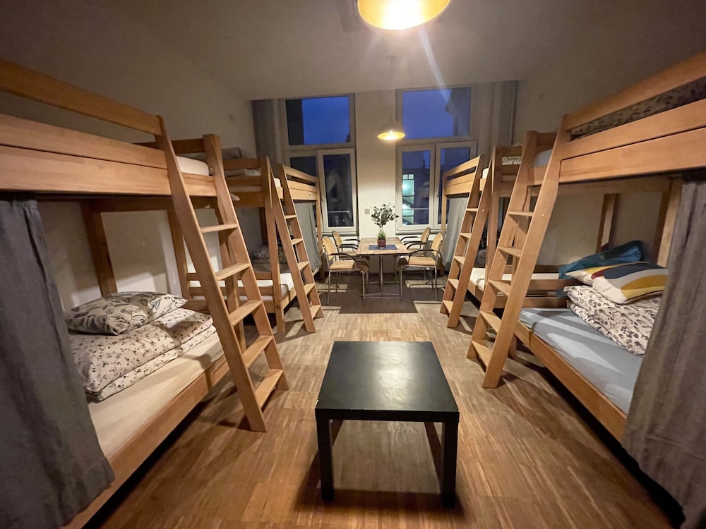 (Individual) Sagittarius - Shared (all gender) Dormitory (Max 8 people) photo 1
