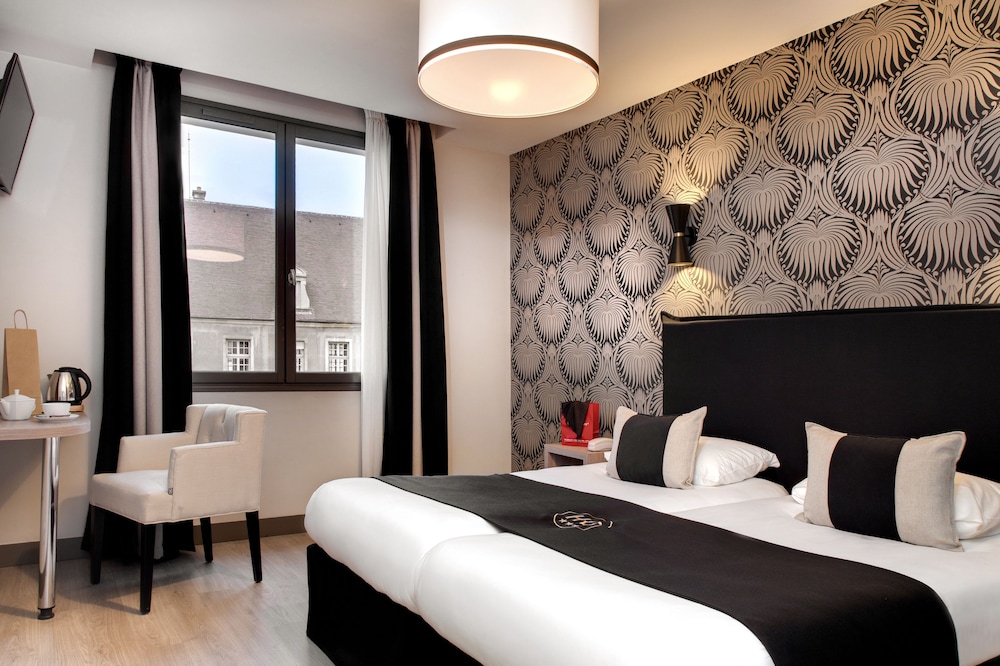 Superior Double or Twin Room - Photo 1