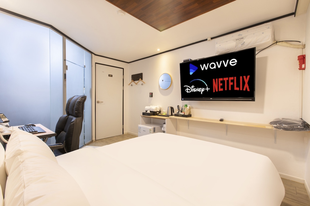 Deluxe Room (Rtx 3060 Pc) photo 2