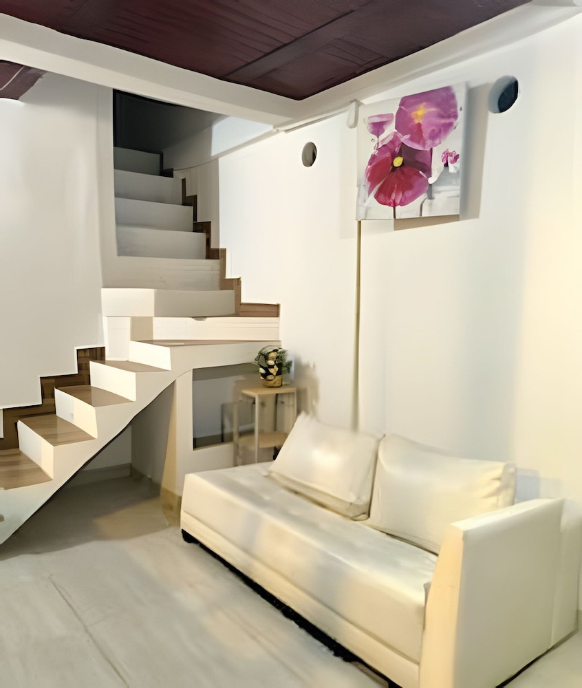Basic Apartment
