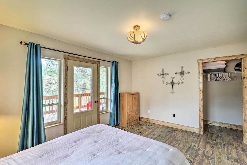 House (4 Bedrooms) photo 2