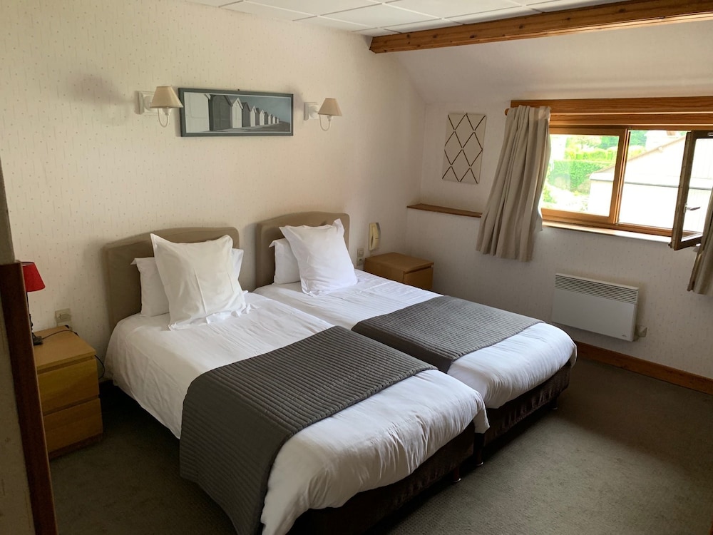 Classic Double or Twin Room, 2 Twin Beds photo 1