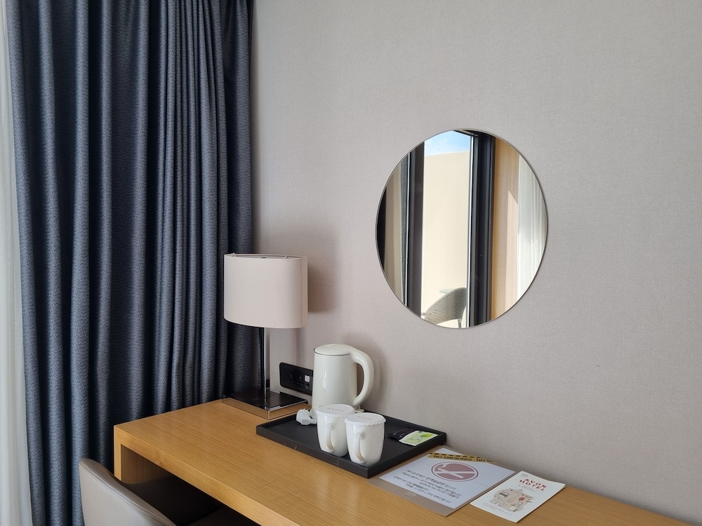Superior Twin Room - 18 Pm Check-In photo 2