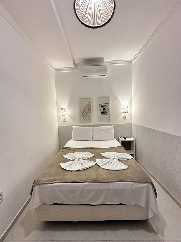 Basic Double Room, Beach View photo 1