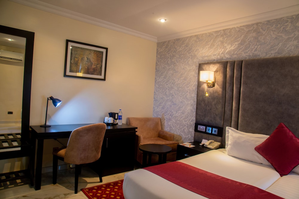 Standard Room photo 1