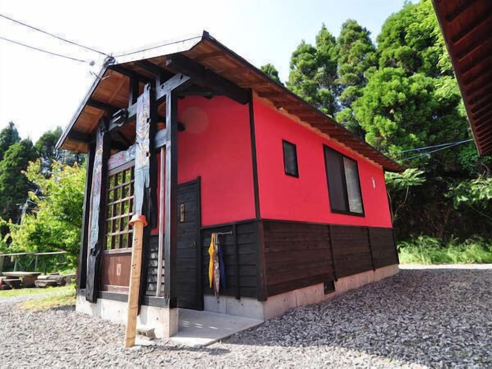 Cottage For 1 - 4 Guests photo 3