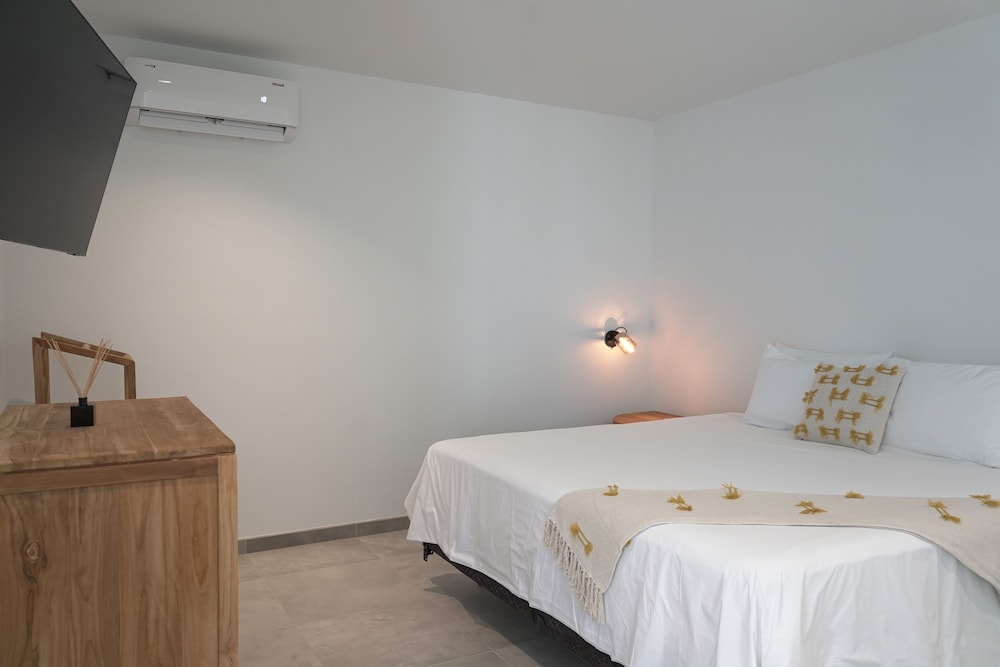 Appartement Premium, 1 chambre, cuisine, vue piscine