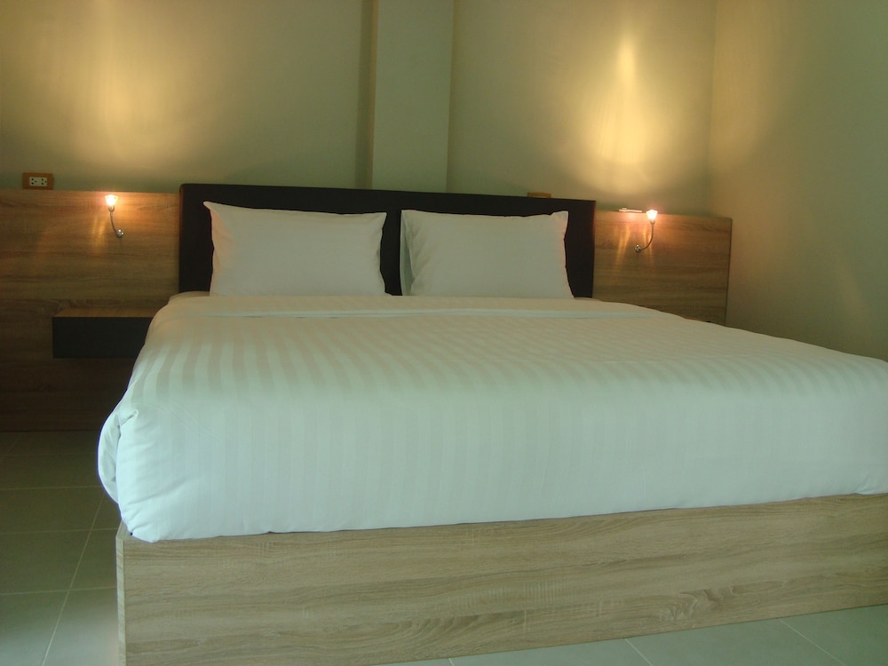 Deluxe Room, 1 King Bed