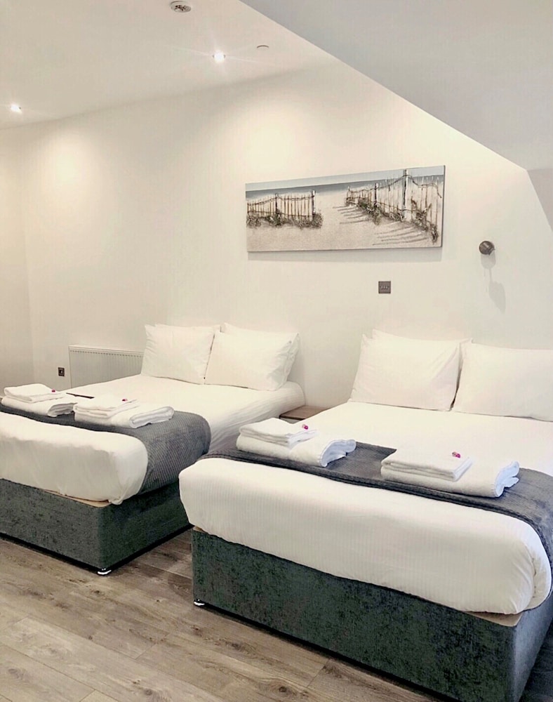 Superior Studio, Ensuite (Family Studio )