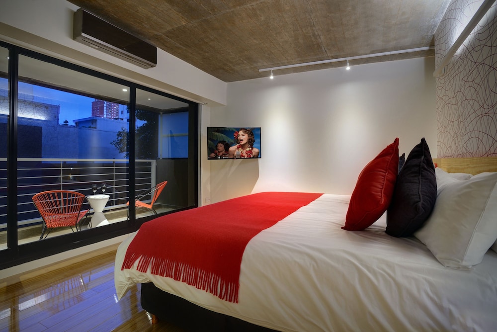 Deluxe Suite, 1 Bedroom, Balcony